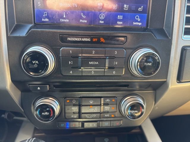 Used 2015 Ford F150 Lariat w/ Equipment Group 502A Luxury image 17