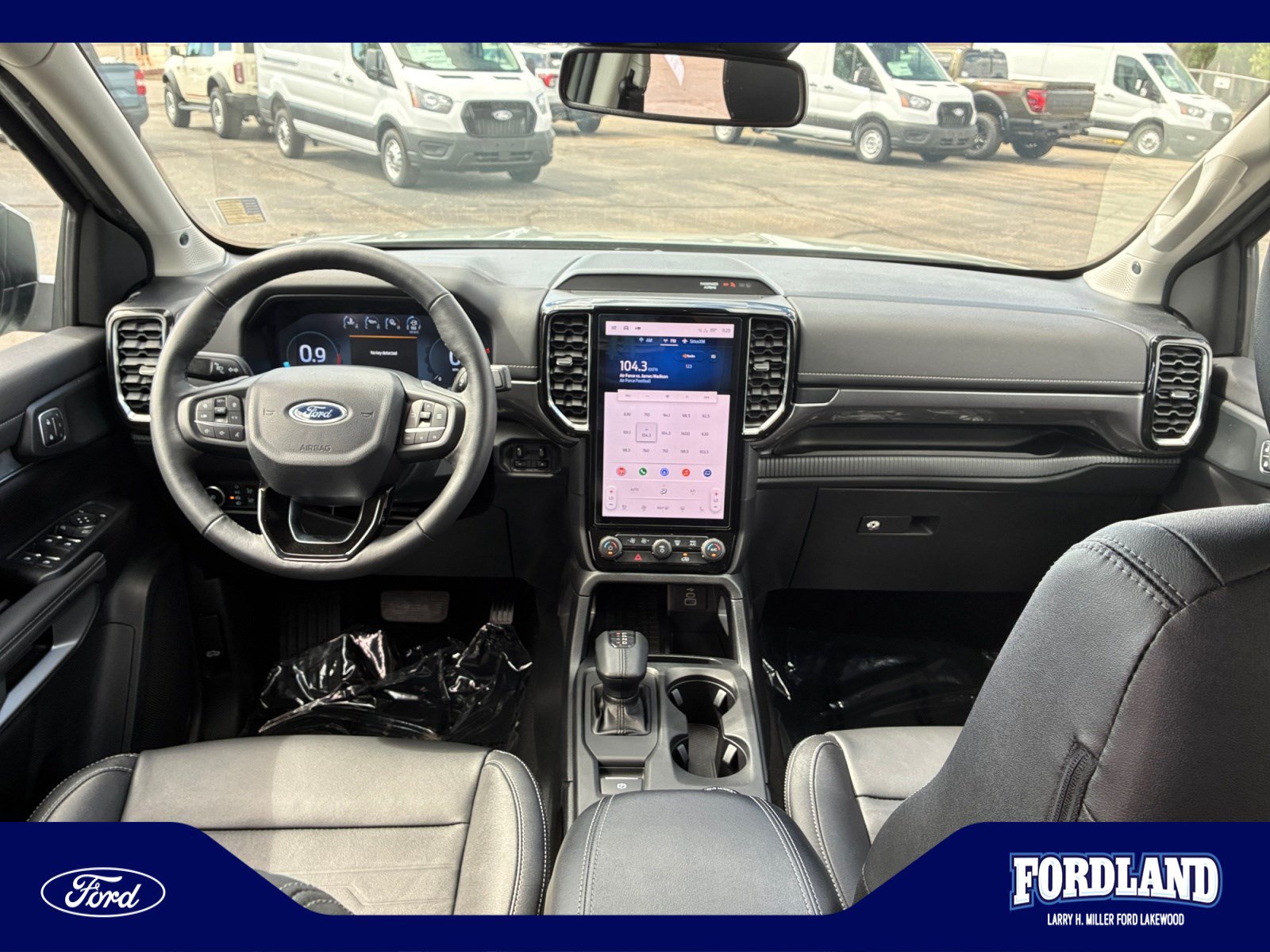 Used 2024 Ford Ranger Lariat w/ FX4 Off-Road Package AWD/4WD image 20