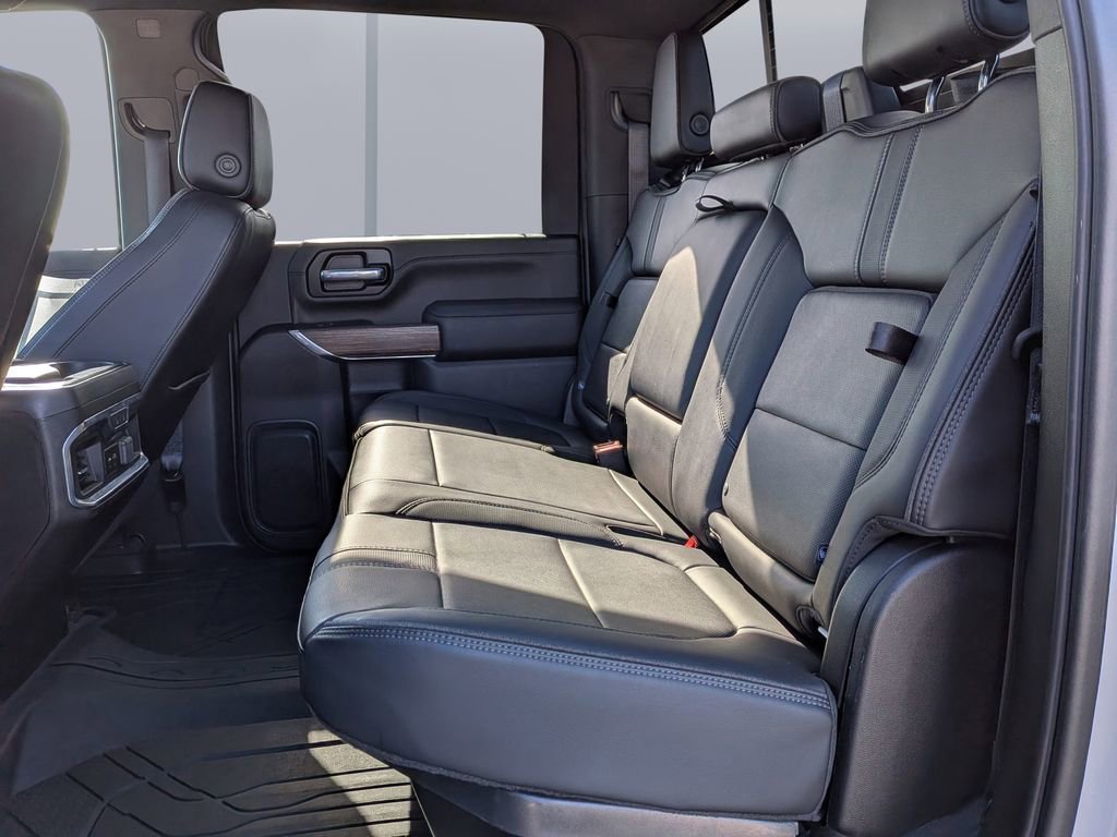 Used 2020 Chevrolet Silverado 2500 High Country image 14