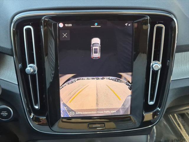 Certified 2024 Volvo XC40 B5 Core w/ Protection Package Premier AWD/4WD image 19