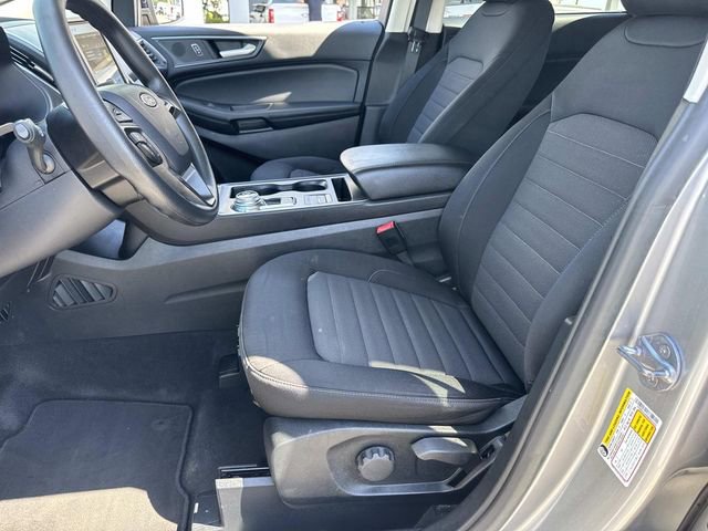 Used 2022 Ford Edge SE w/ Black Appearance Package AWD/4WD image 17