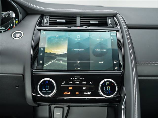 New 2024 Jaguar E-PACE R-Dynamic SE AWD/4WD image 29