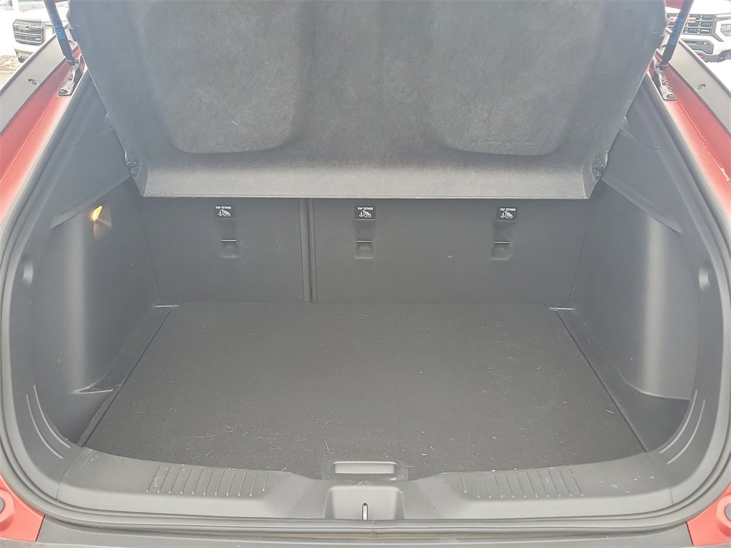 Used 2024 Buick Envista Preferred w/ Convenience I Package image 9