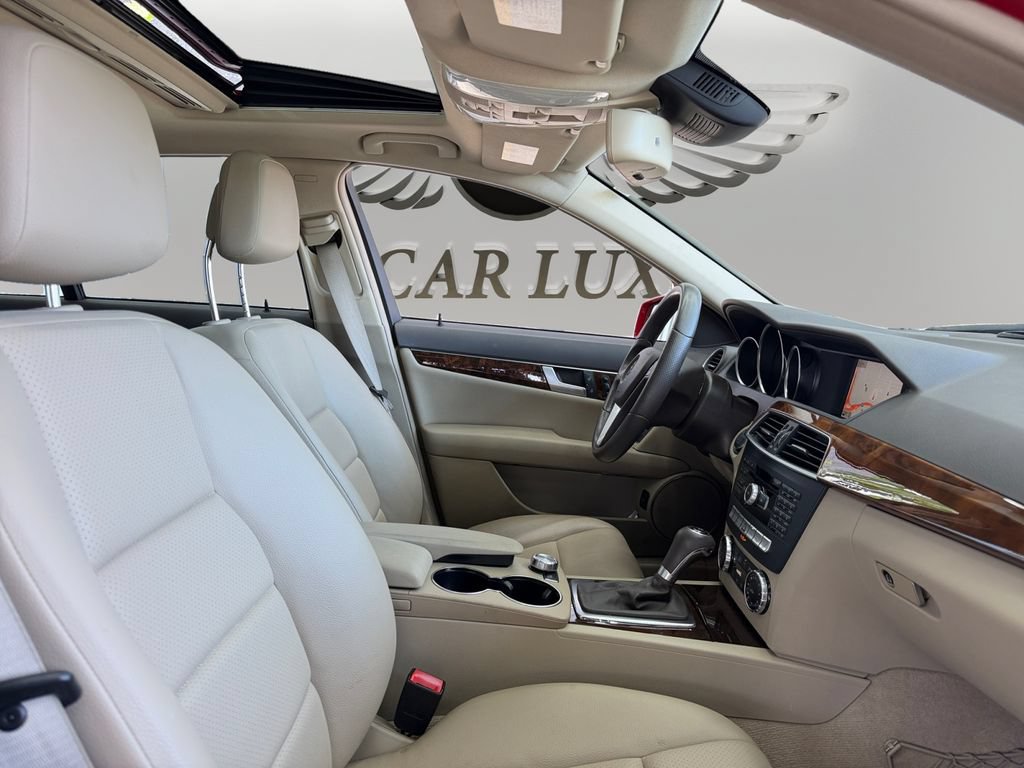 Used 2013 Mercedes-Benz C 350 Sport image 15