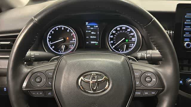 Used 2023 Toyota Camry SE w/ Cold Weather Package FWD image 16