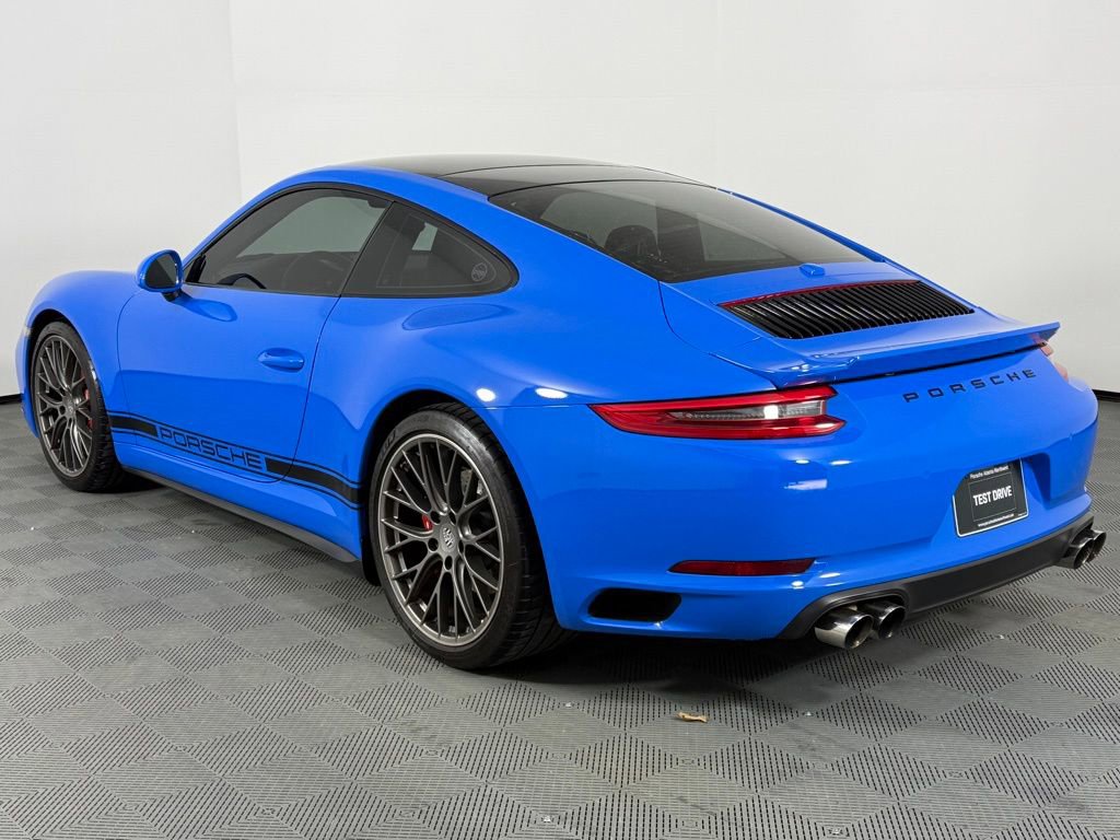 Used 2017 Porsche 911 Carrera image 3