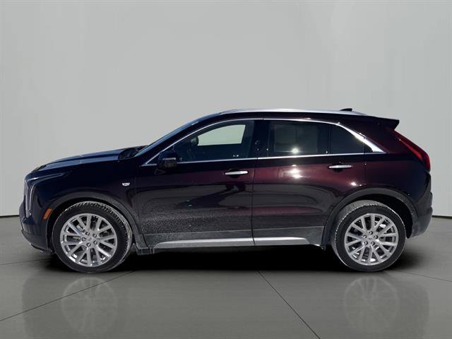 Used 2020 Cadillac XT4 Premium Luxury image 2