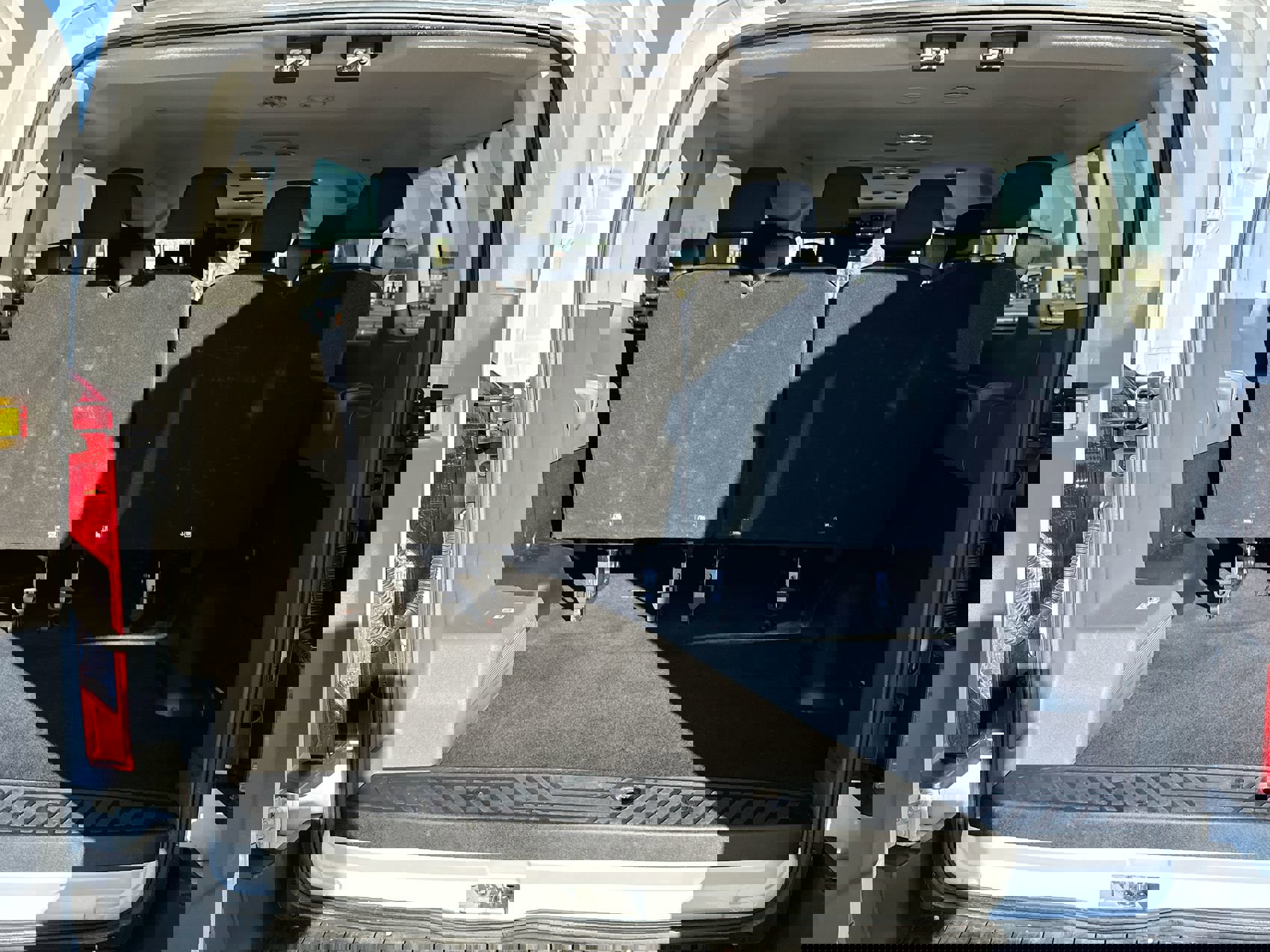 Used 2024 Ford Transit 350 XLT image 24