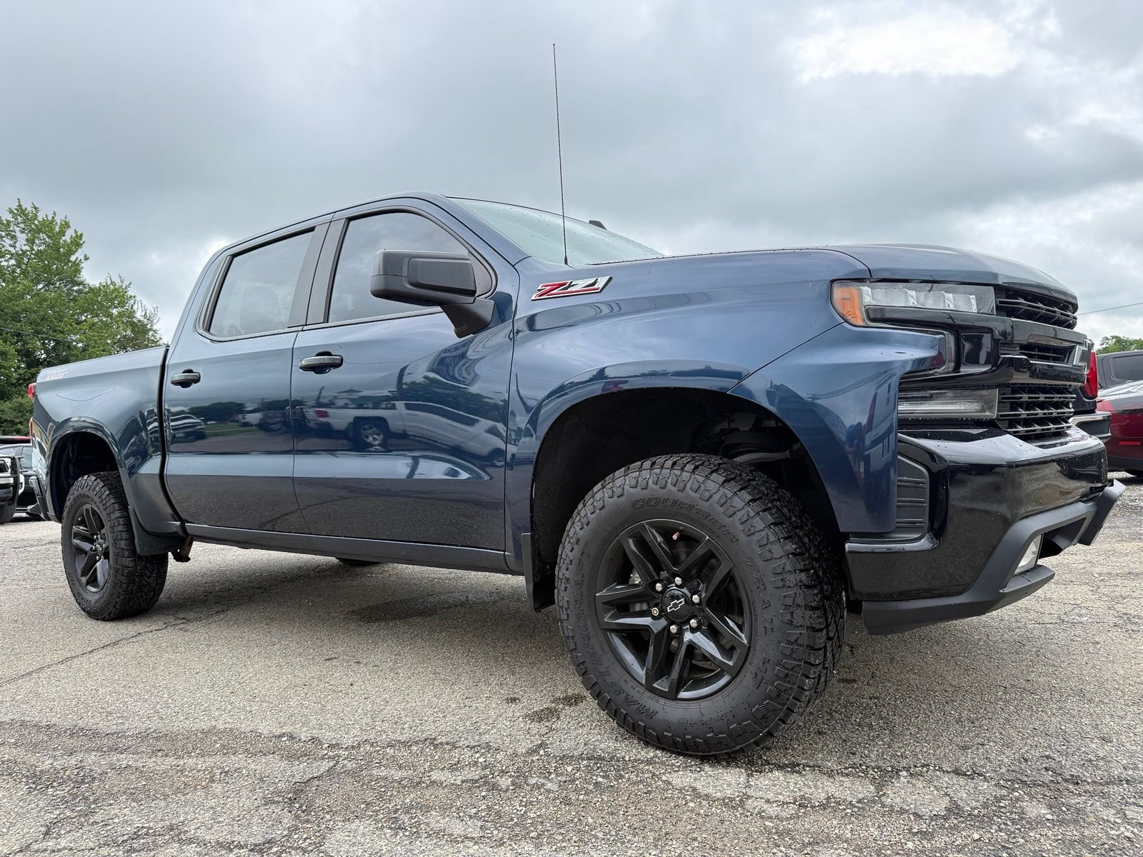 Used 2020 Chevrolet Silverado 1500 LT Trail Boss AWD/4WD image 9