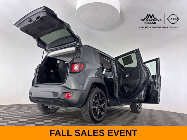 Used 2023 Jeep Renegade Altitude w/ Convenience Group I AWD/4WD image 29