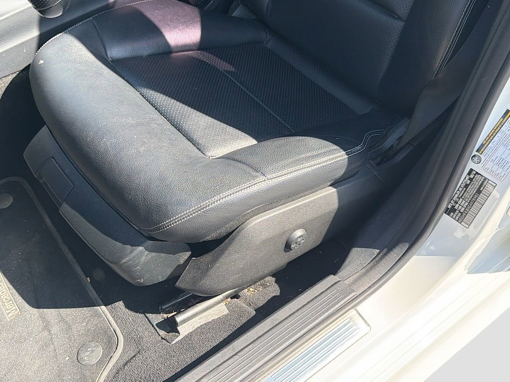 Used 2014 Mercedes-Benz E 350 4MATIC Sedan image 21