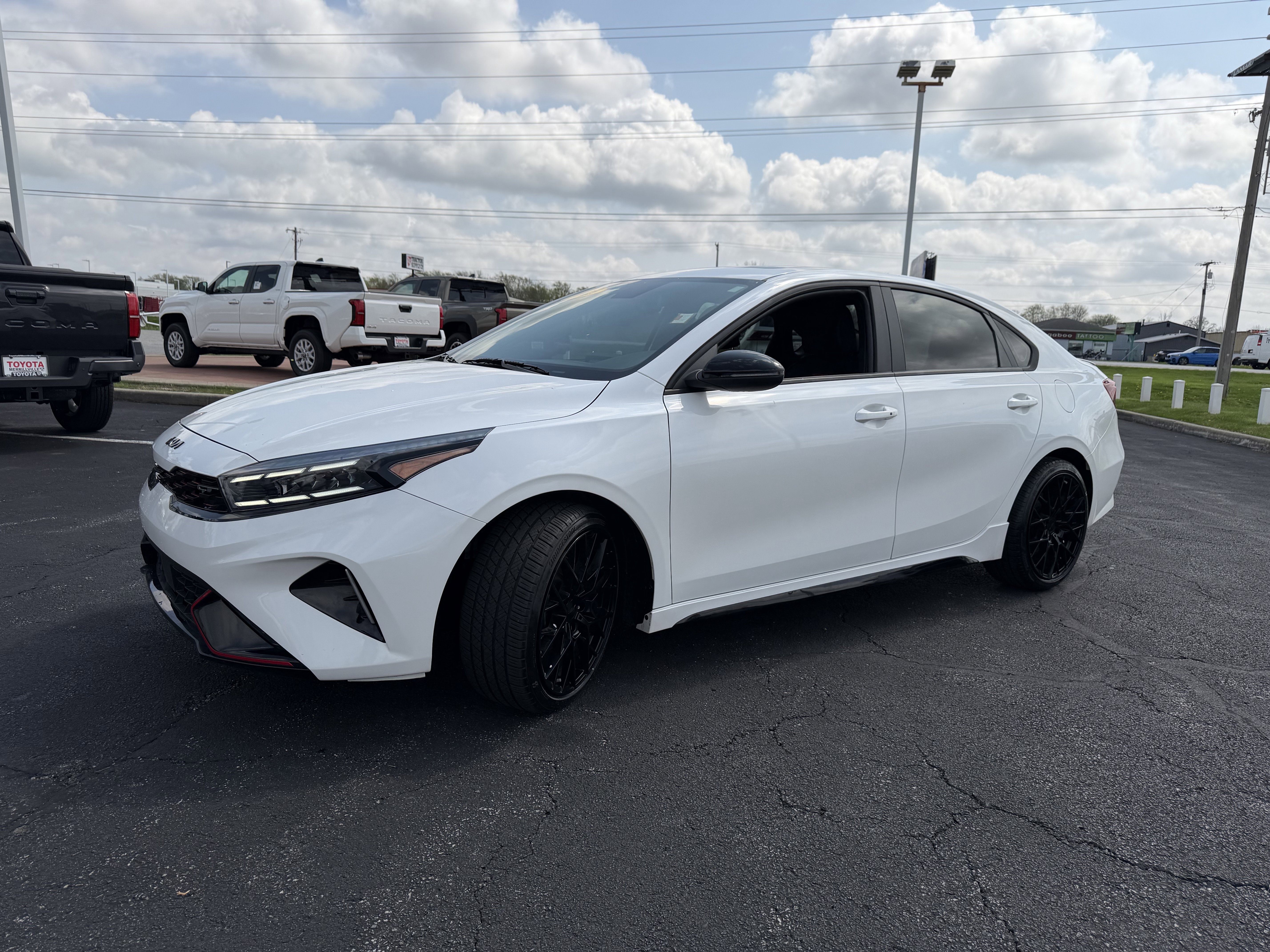 Used 2023 Kia Forte GT w/ GT2 Package image 4