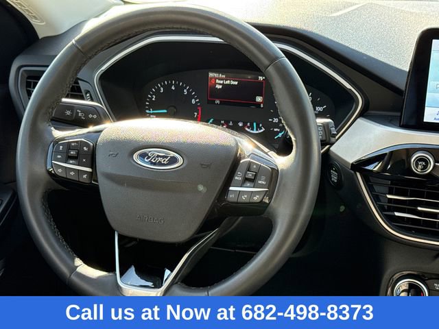 Used 2022 Ford Escape SE w/ SE Sport Appearance Package image 13
