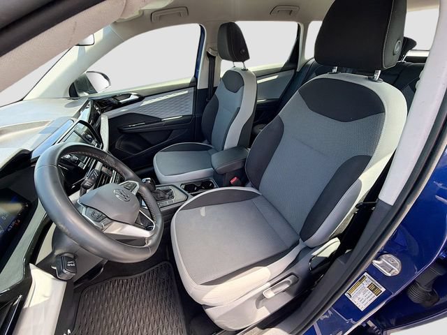 Used 2023 Volkswagen Taos S FWD image 19