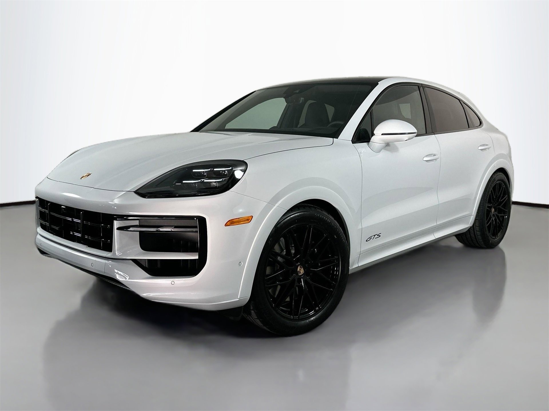 New 2026 Porsche Cayenne GTS video 1