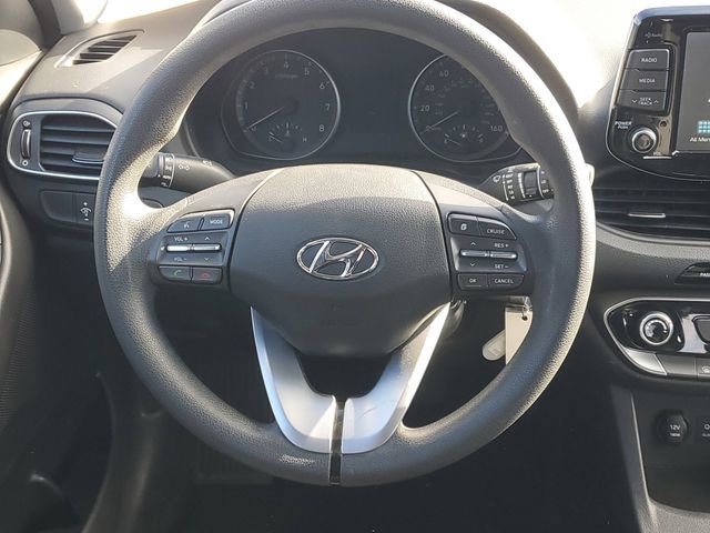Used 2018 Hyundai Elantra GT image 13