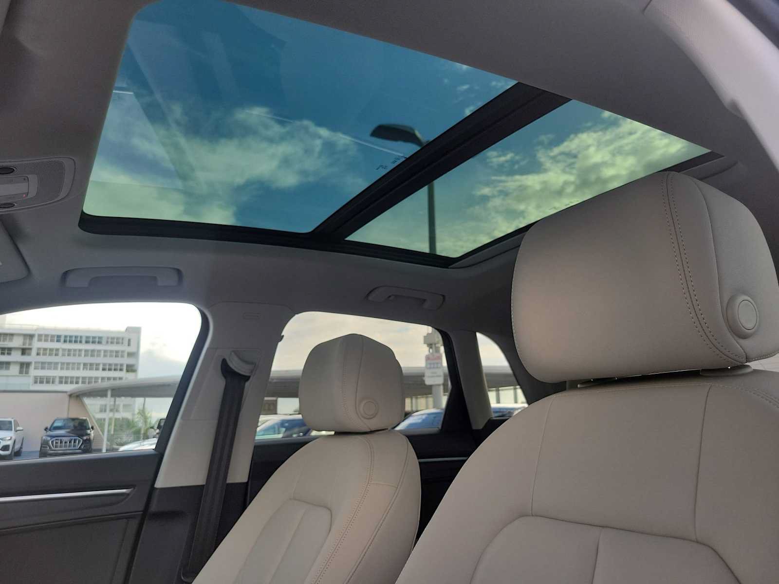 Certified 2023 Audi Q3 2.0T Premium Plus AWD/4WD image 18