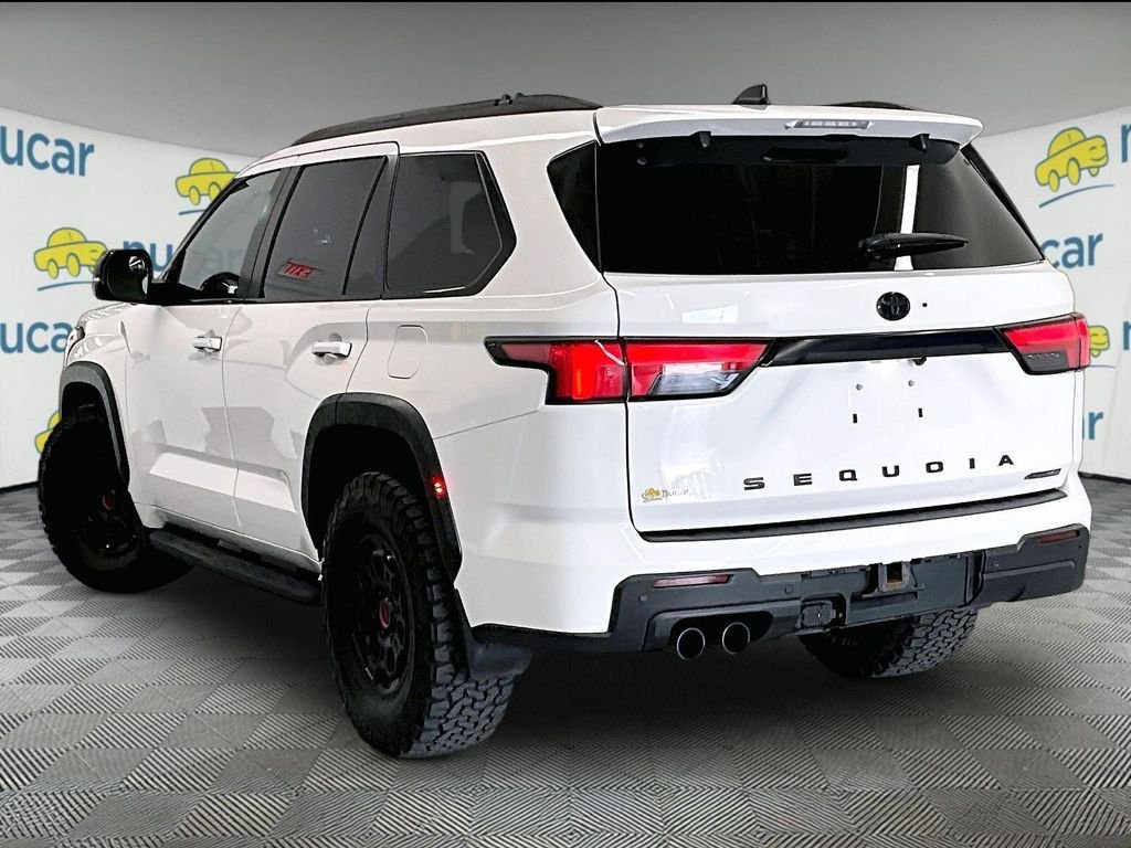 Used 2025 Toyota Sequoia TRD Pro AWD/4WD image 4