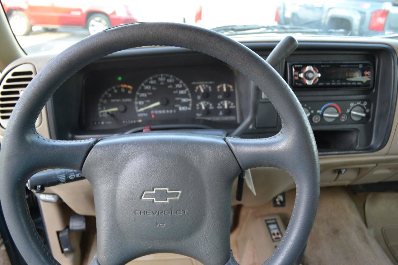 Used 1996 Chevrolet Silverado 3500 4x4 Extended Cab image 12
