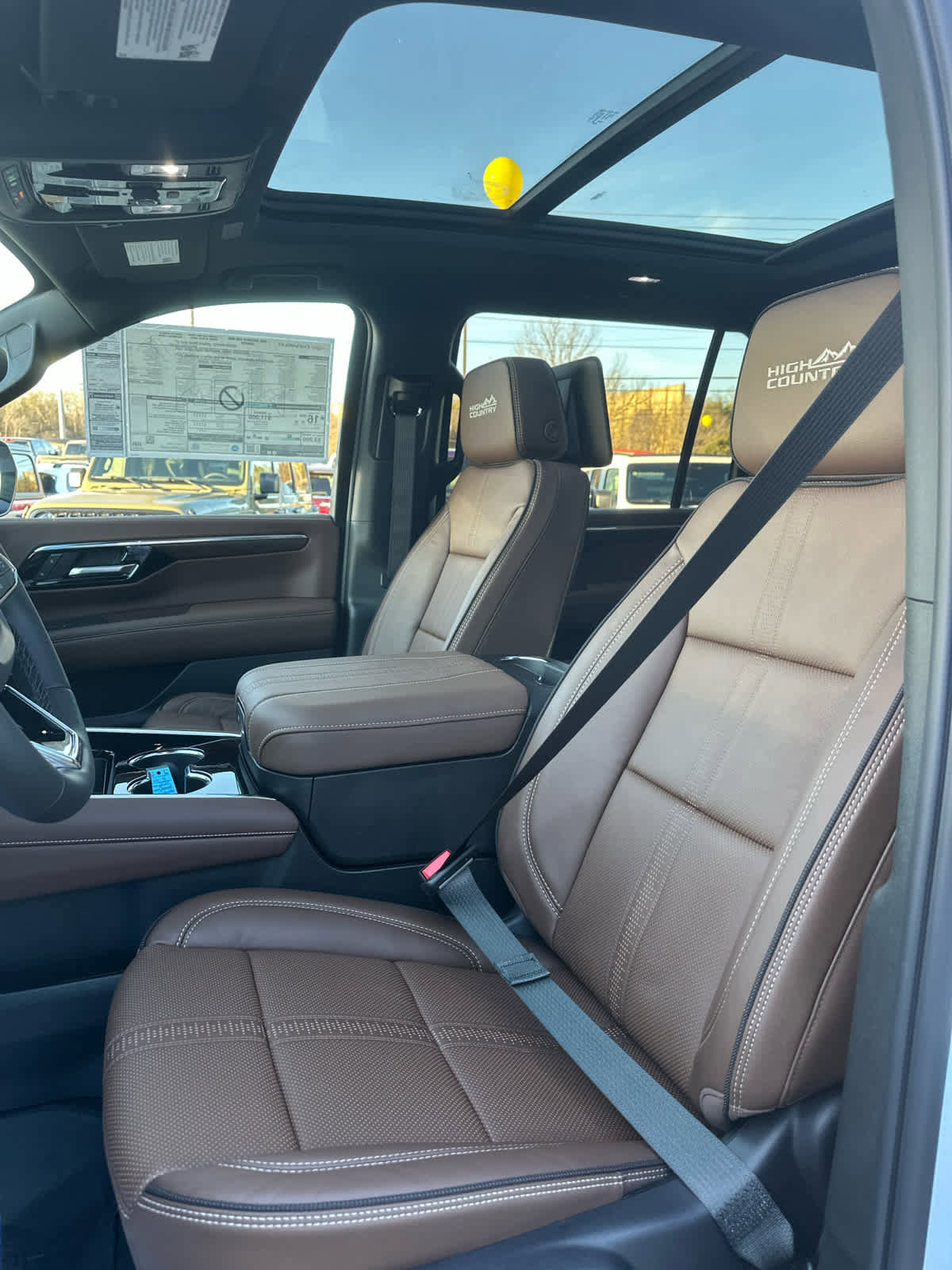 New 2026 Chevrolet Suburban High Country image 14