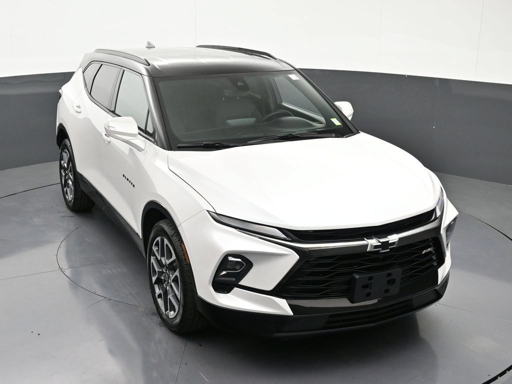 Certified 2023 Chevrolet Blazer RS w/ Driver Confidence II Package AWD/4WD image 22