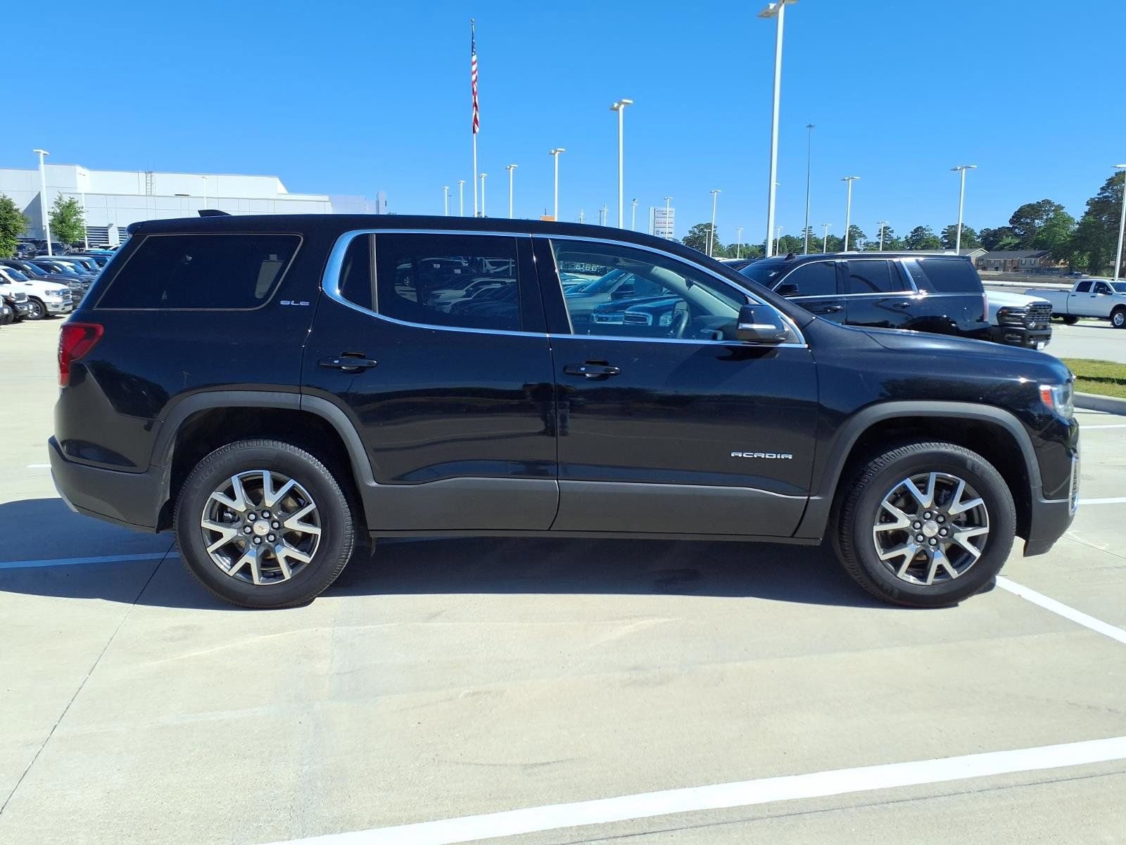 Used 2022 GMC Acadia SLE FWD image 5