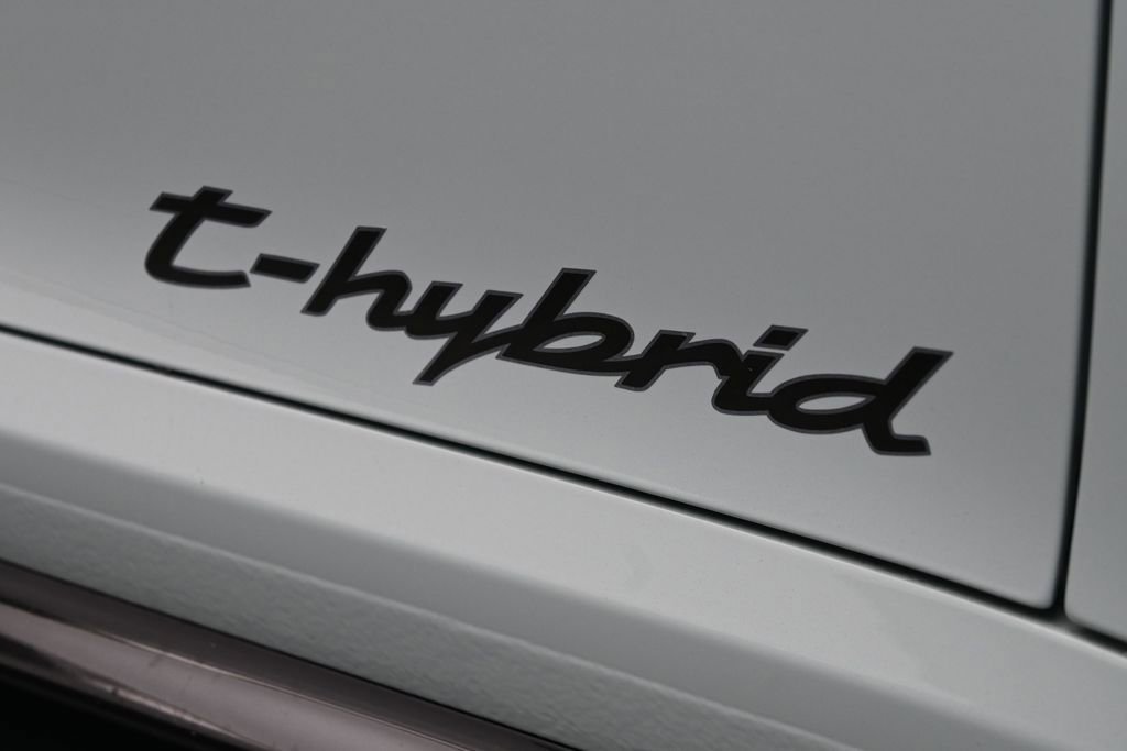 Certified 2026 Porsche 911 Carrera GTS RWD image 31