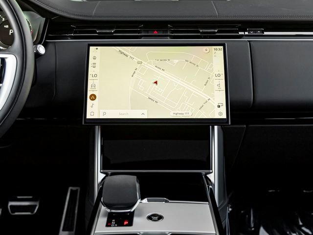 Used 2024 Land Rover Range Rover SE AWD/4WD image 18