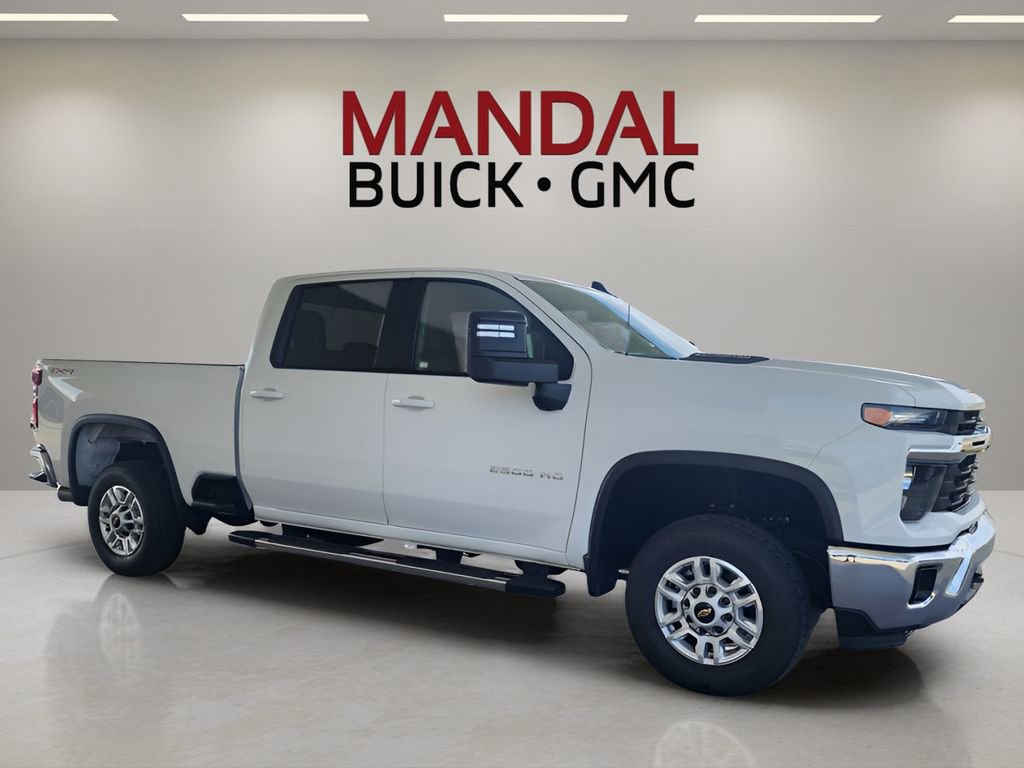 Used 2025 Chevrolet Silverado 2500 LT w/ Convenience Package image 4