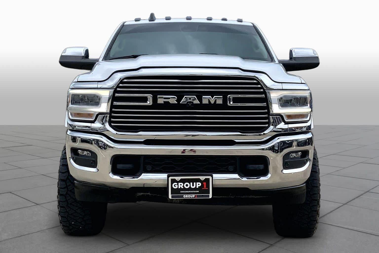 Used 2022 RAM 3500 Laramie AWD/4WD image 4