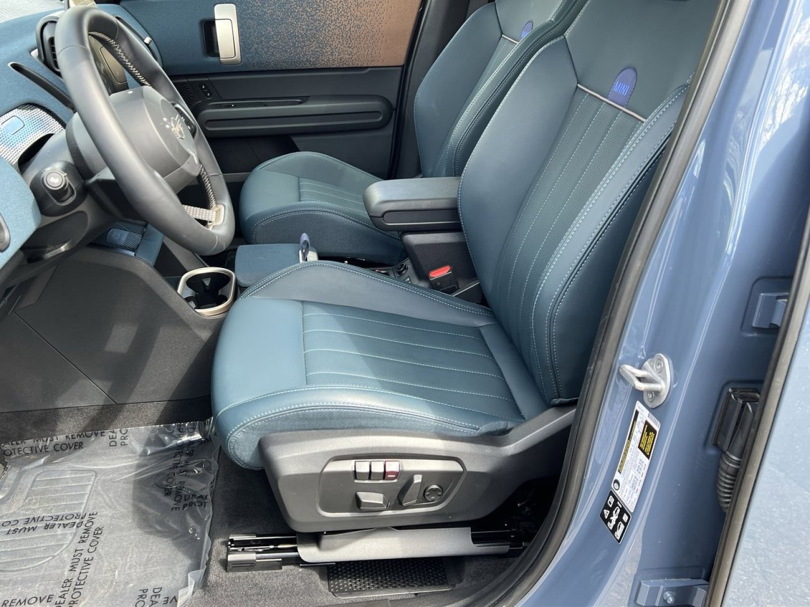 Certified 2025 MINI Cooper Countryman S w/ Comfort Package Max image 10