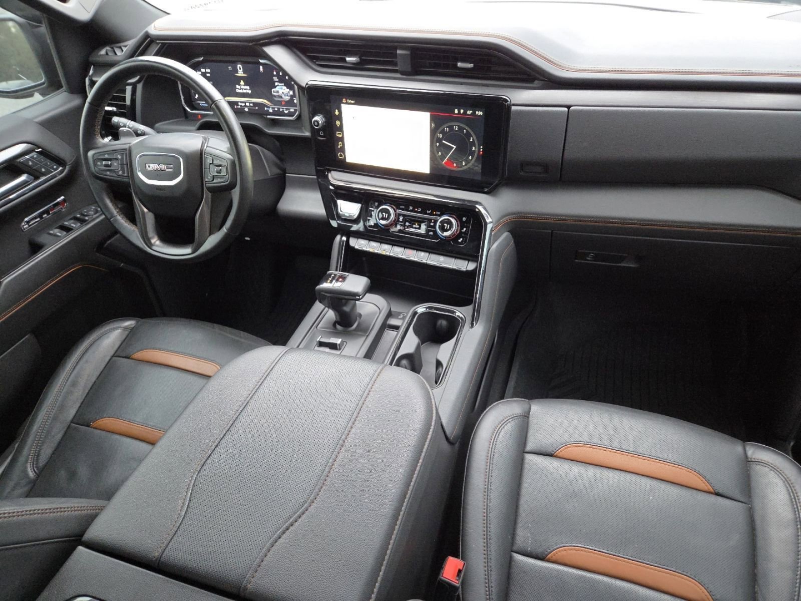 Used 2024 GMC Sierra 1500 AT4 w/ Technology Package image 28