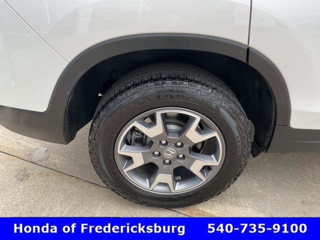 Certified 2023 Honda Passport TrailSport image 12