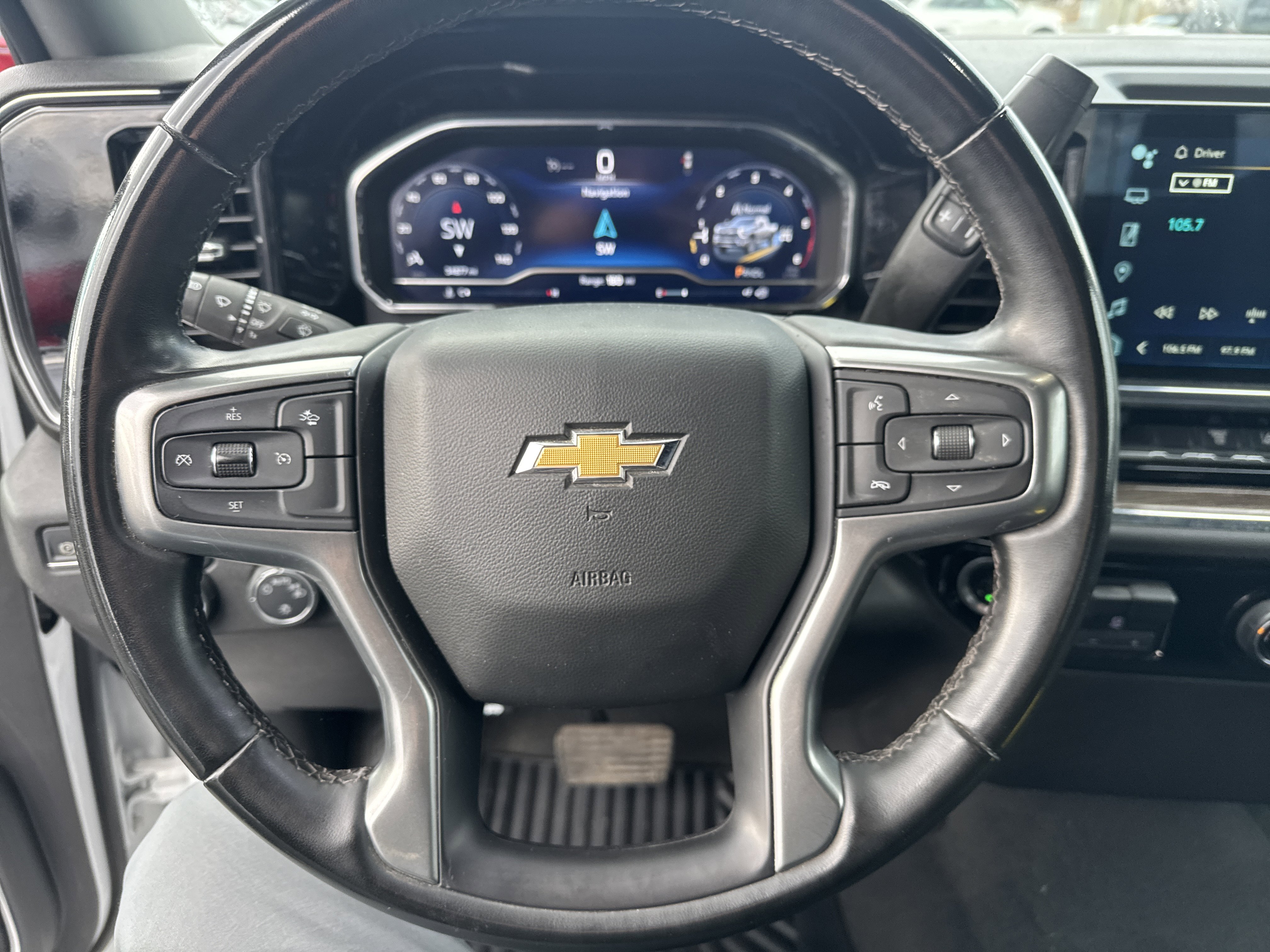 Used 2024 Chevrolet Silverado 2500 LT image 17
