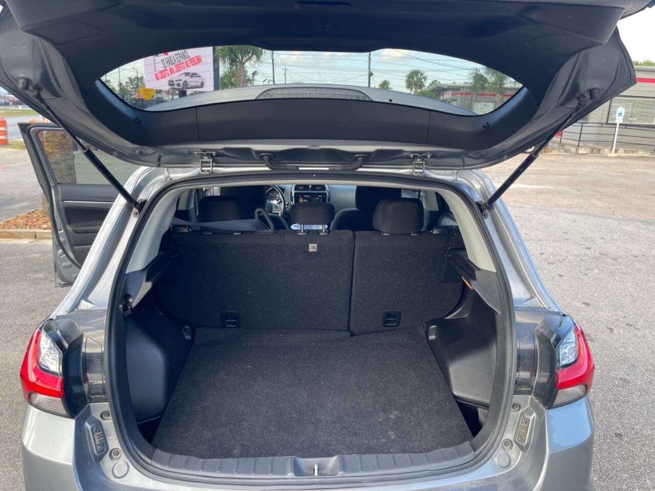 Used 2021 Mitsubishi Outlander Sport SE AWD/4WD image 18