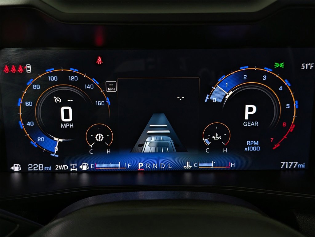 Used 2025 Chevrolet Colorado Trail Boss image 16