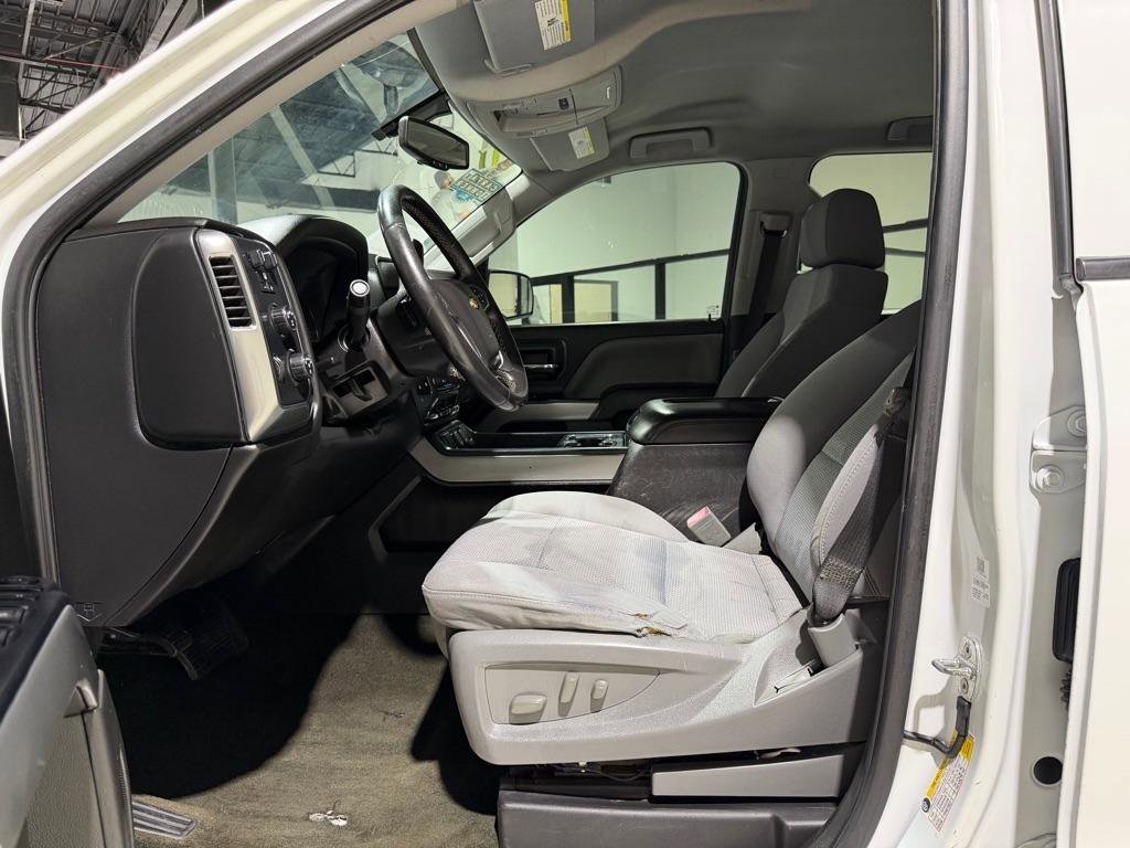 Used 2018 Chevrolet Silverado 1500 LT w/ Texas Edition AWD/4WD image 21
