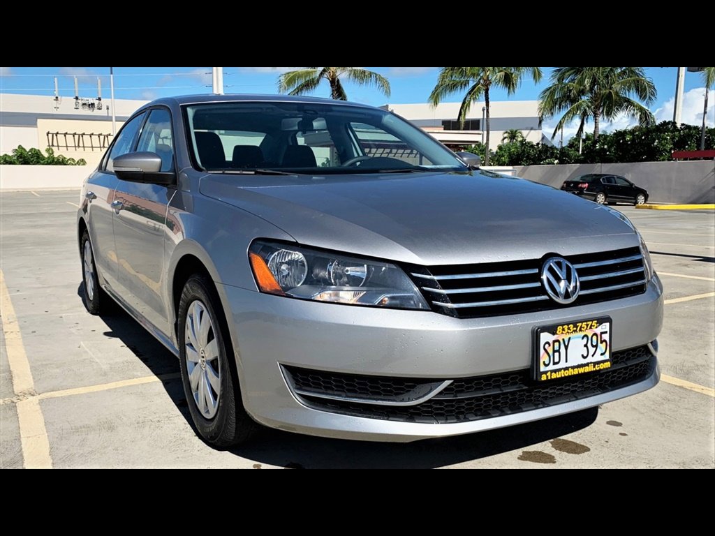 Used 2013 Volkswagen Passat 2.5 S FWD image 3