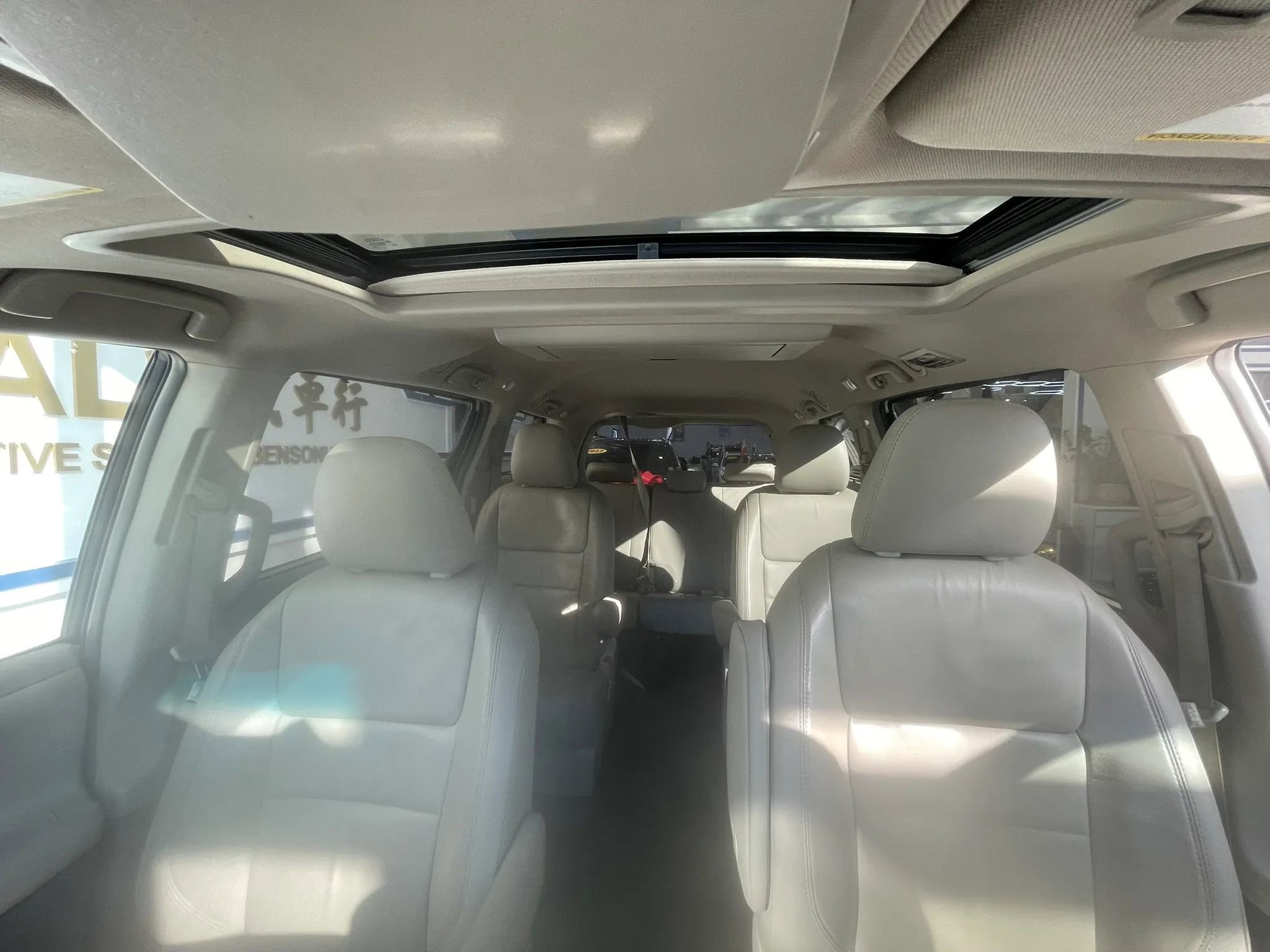 Used 2017 Toyota Sienna XLE Premium AWD/4WD image 19