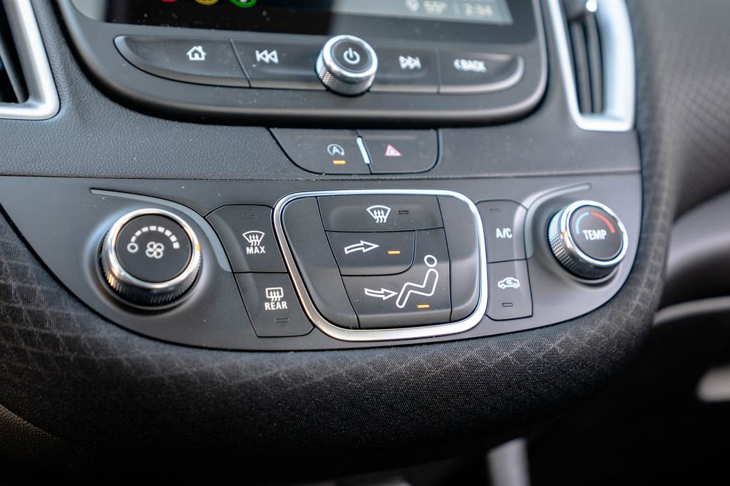 Used 2025 Chevrolet Malibu RS image 24