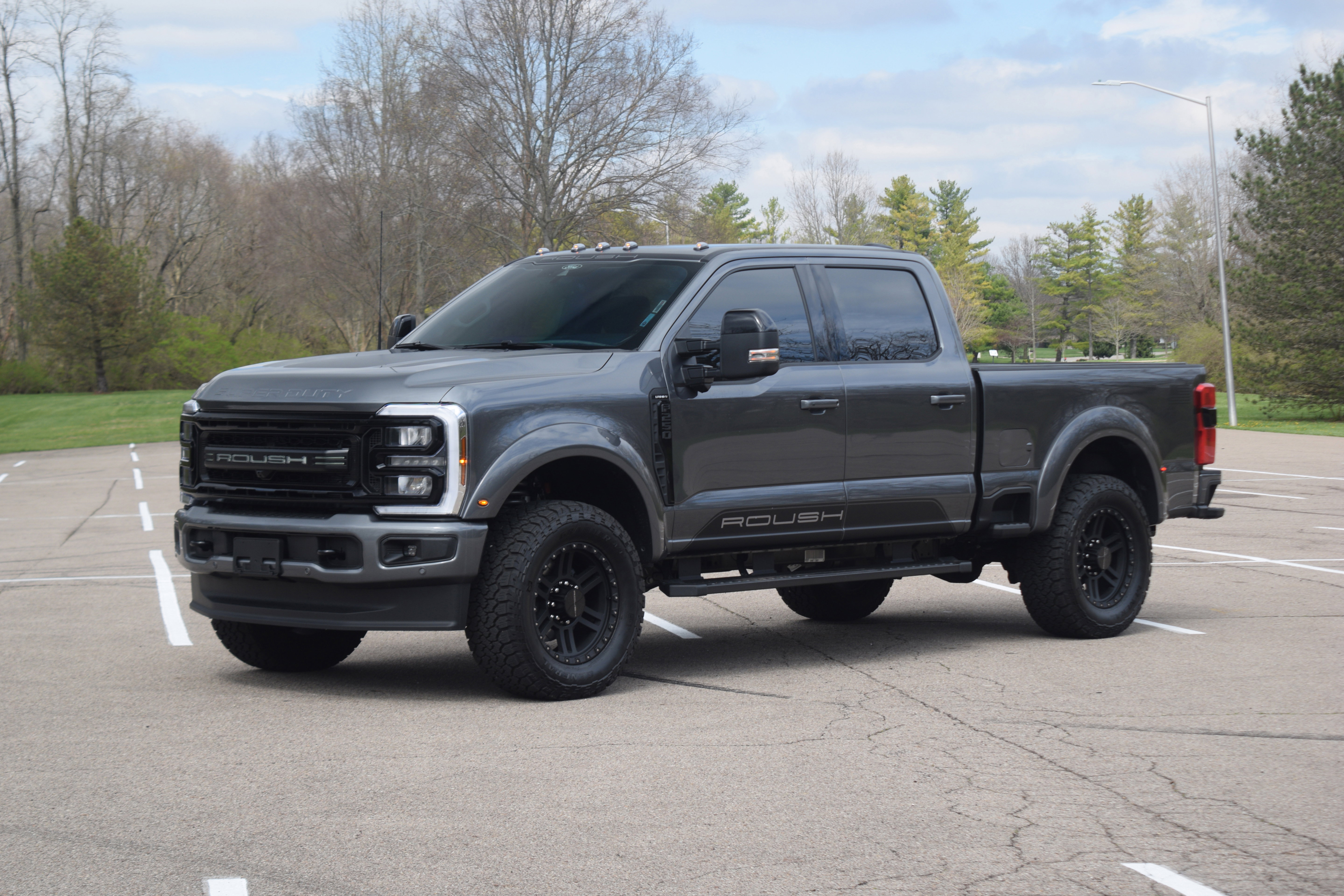 Used 2026 Ford F250 Lariat w/ Black Appearance Package image 22