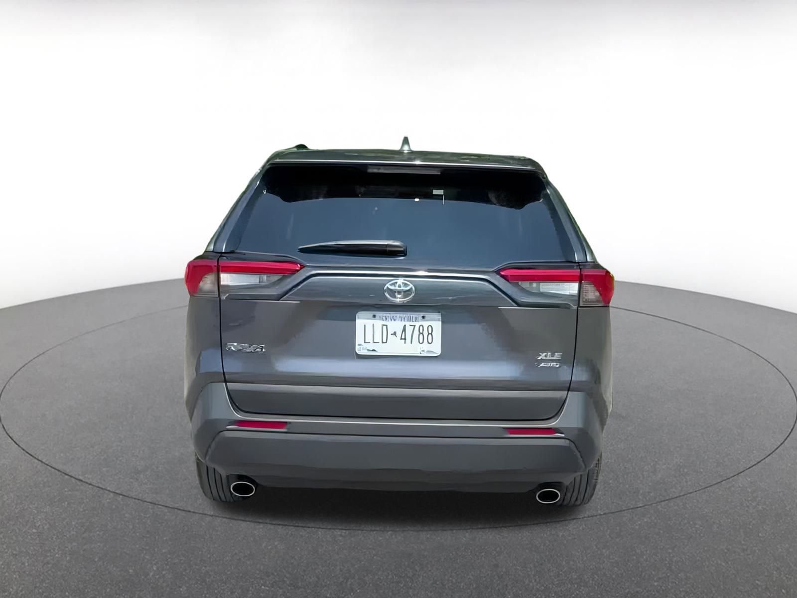 Used 2024 Toyota RAV4 XLE image 12