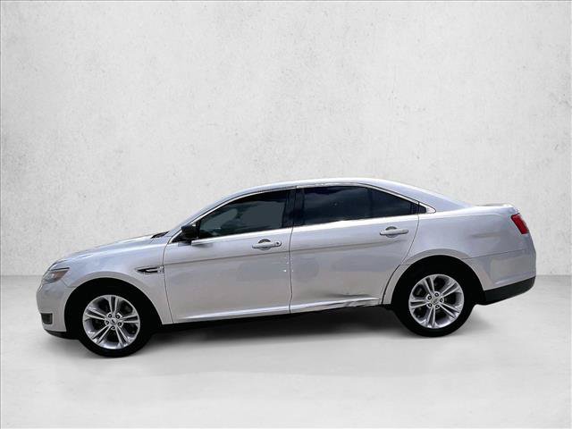 Used 2015 Ford Taurus SE FWD image 6