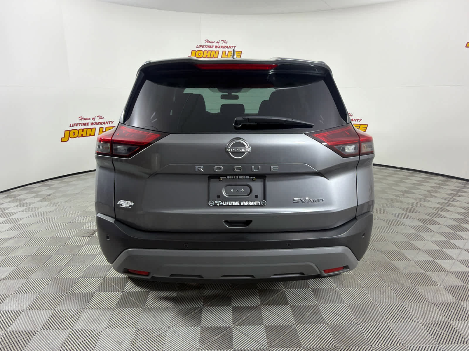 Used 2023 Nissan Rogue SV AWD/4WD image 4