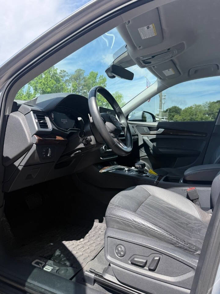 Used 2018 Audi Q5 2.0T Premium AWD/4WD image 9