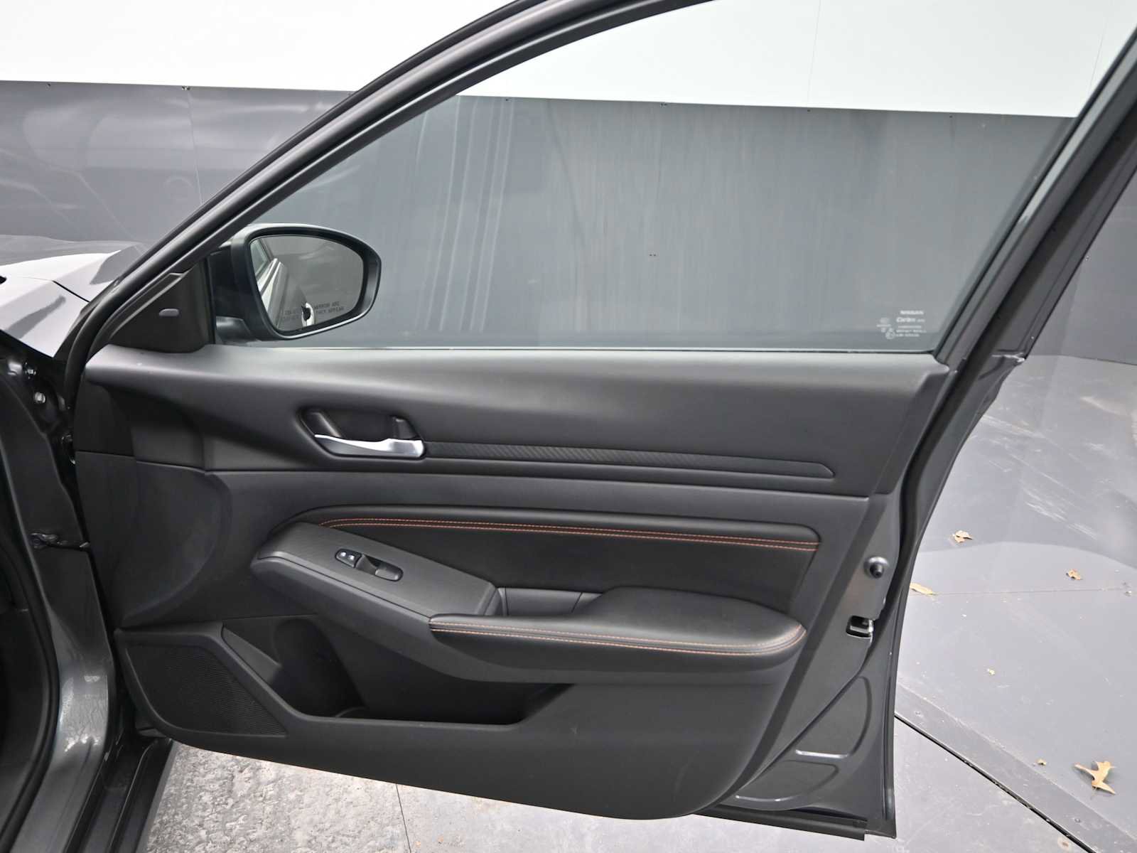 Used 2022 Nissan Altima 2.5 SR image 18