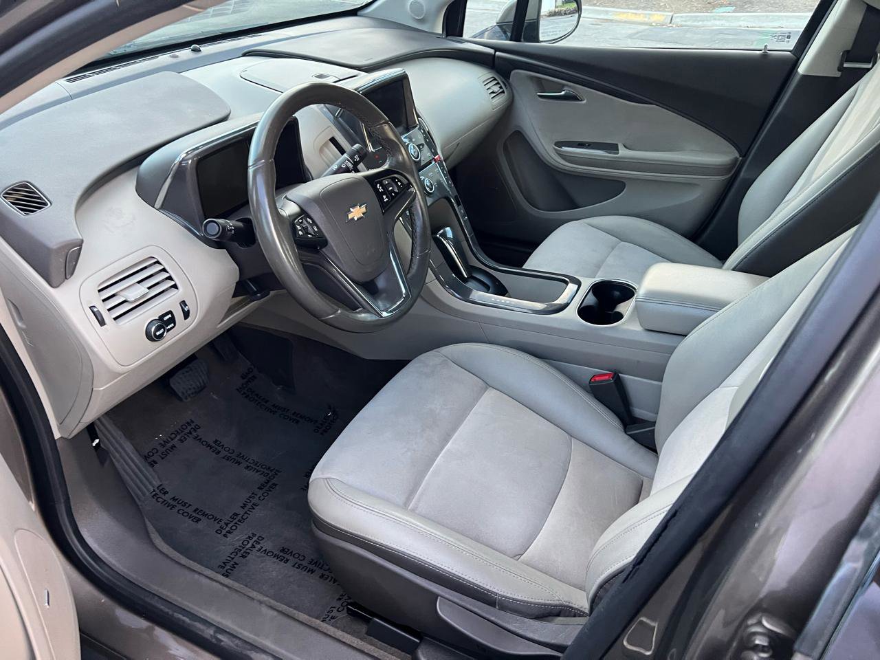 Used 2015 Chevrolet Volt Premium w/ Premium Trim Package image 9