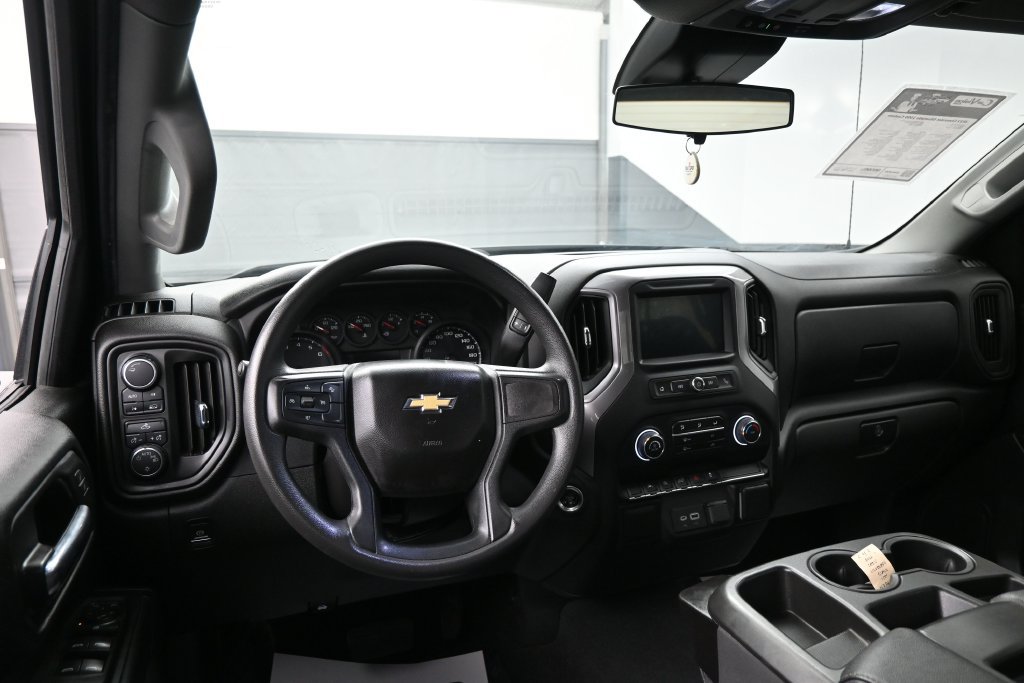 Used 2022 Chevrolet Silverado 1500 Custom AWD/4WD image 24