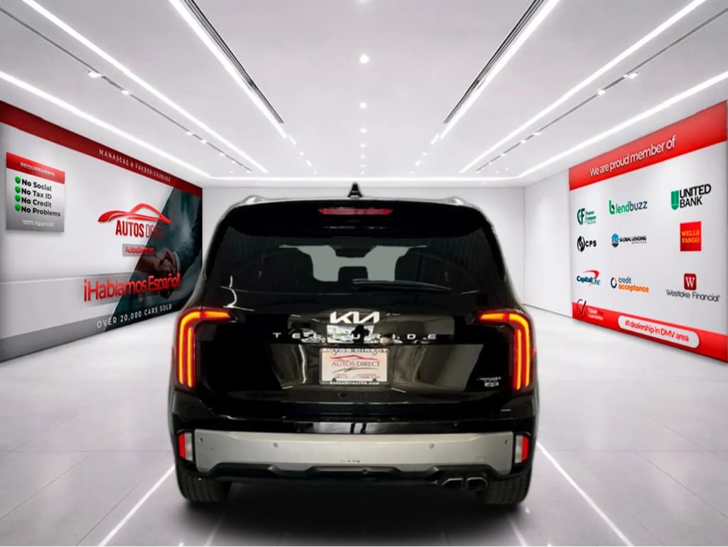 Used 2024 Kia Telluride EX image 7
