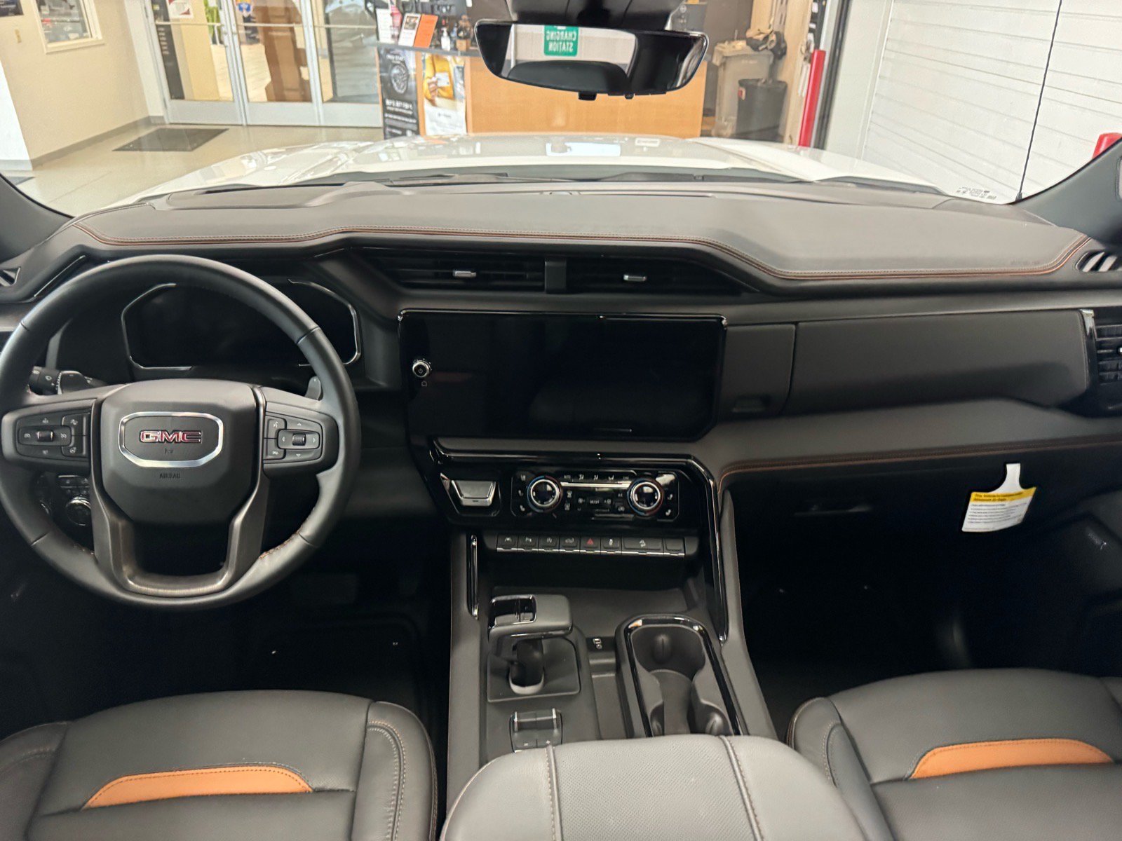 Used 2026 GMC Sierra 1500 AT4 w/ AT4 Premium Package AWD/4WD image 14
